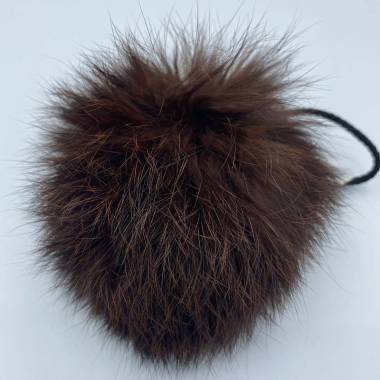 Pompom made of natural rabbit fur, chestnut 8-9 cm