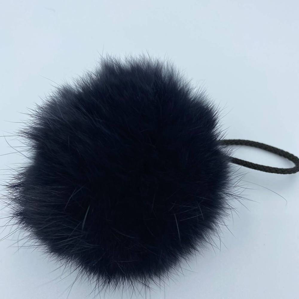Pompom made of natural rabbit fur, blue night 8-9 cm Pompom made of natural rabbit fur, blue night 8-9 cm