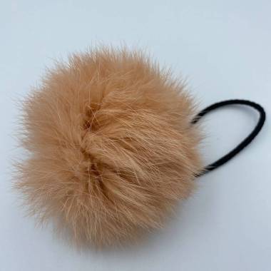 Pompom made of natural rabbit fur, tender peach 8-9 cm