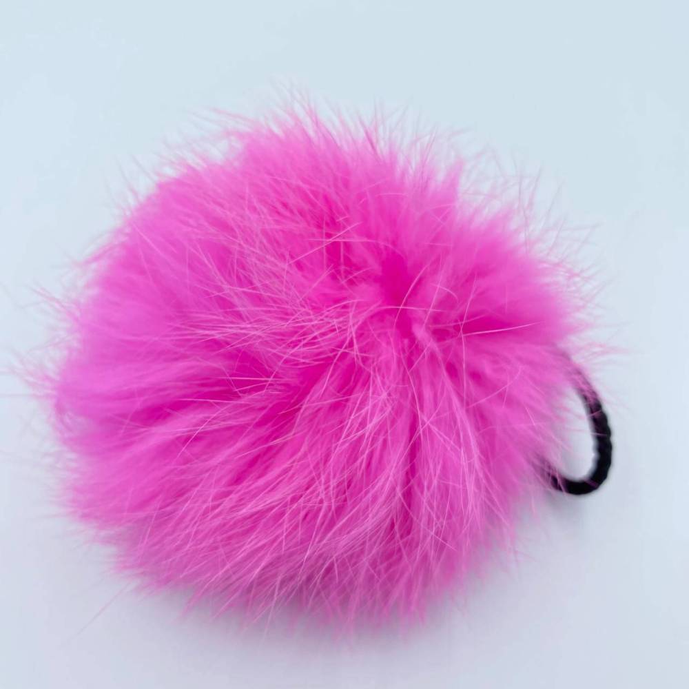 Помпон из натурального меха кролика, bubble gum 8-9  см
