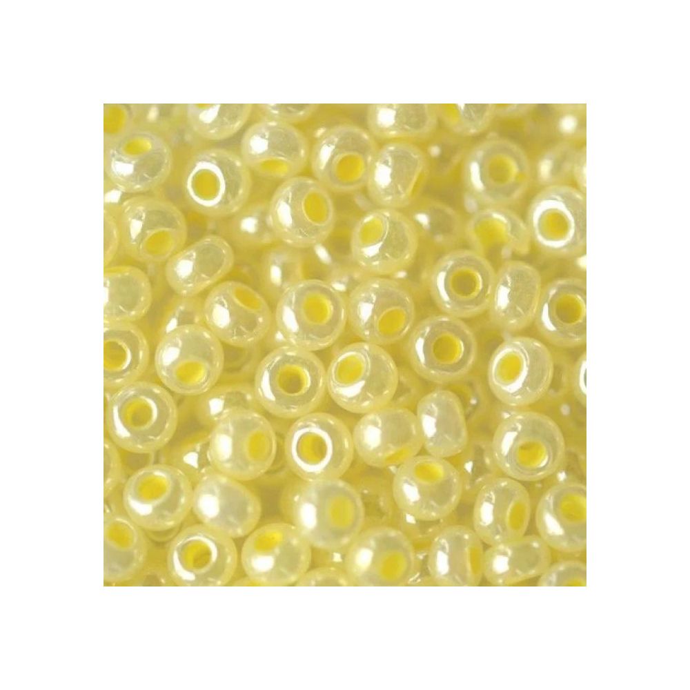 Preciosa beads №10/0, 50 g, pearl lemon (37186/520) Preciosa beads №10/0, 50 g, pearl lemon (37186/520)