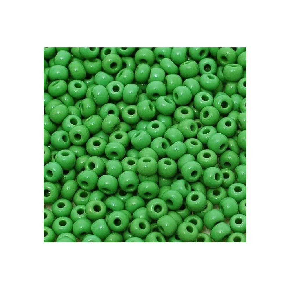 Preciosa beads №10/0, 50 g, natural green (53250/217) Preciosa beads №10/0, 50 g, natural green (53250/217)
