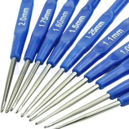 Crochet hook with handle 1 mm