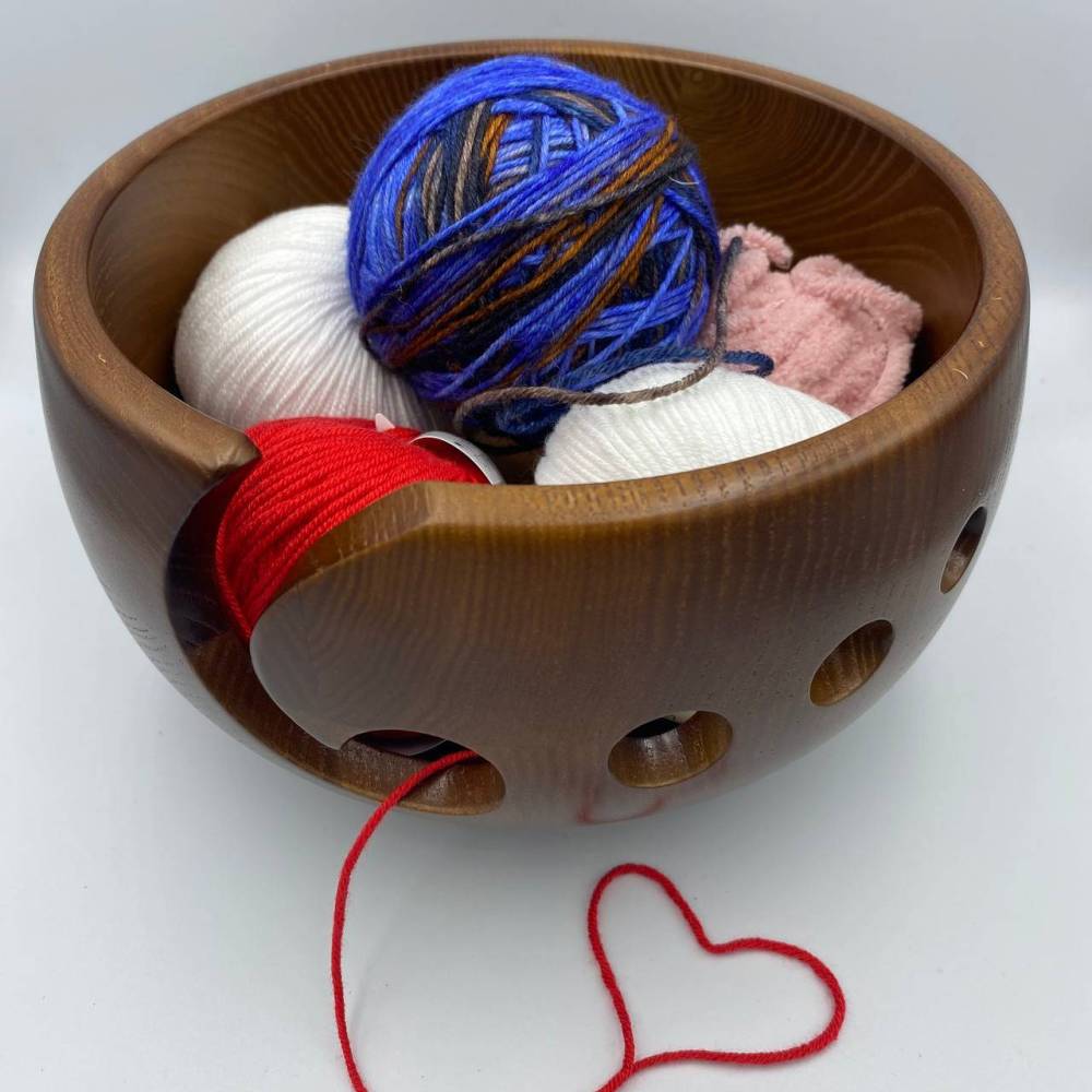 Wooden round ball for knitting dark wood