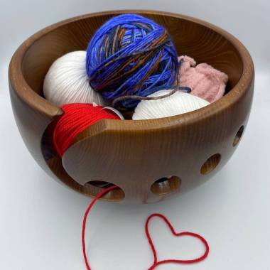 Wooden round ball for knitting dark wood