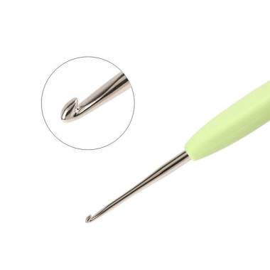 Крючок для вязания Clover Amour Crochet Hook №1,75 мм (1220)