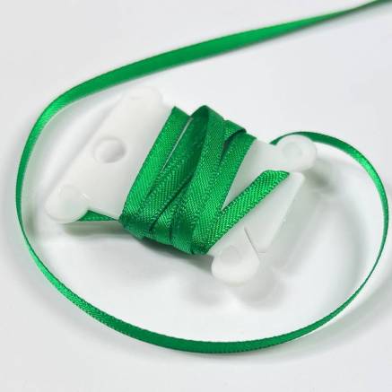 Satin ribbon 3mm, green (580)
