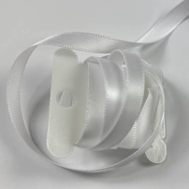 Satin ribbon 6 mm, white (029)
