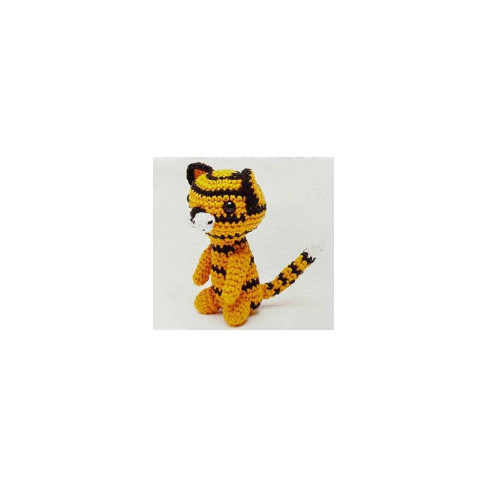 Amigurumi crochet kit TIGGI, DMC