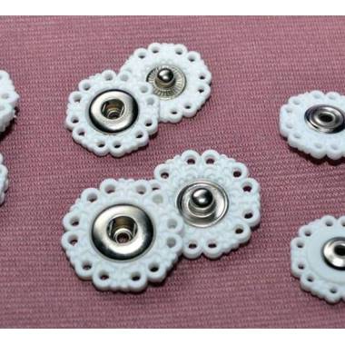 Sew-on button, shaped, white, 18 mm