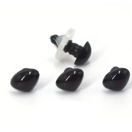 Triangular nose for toys Premium black 12 mm
