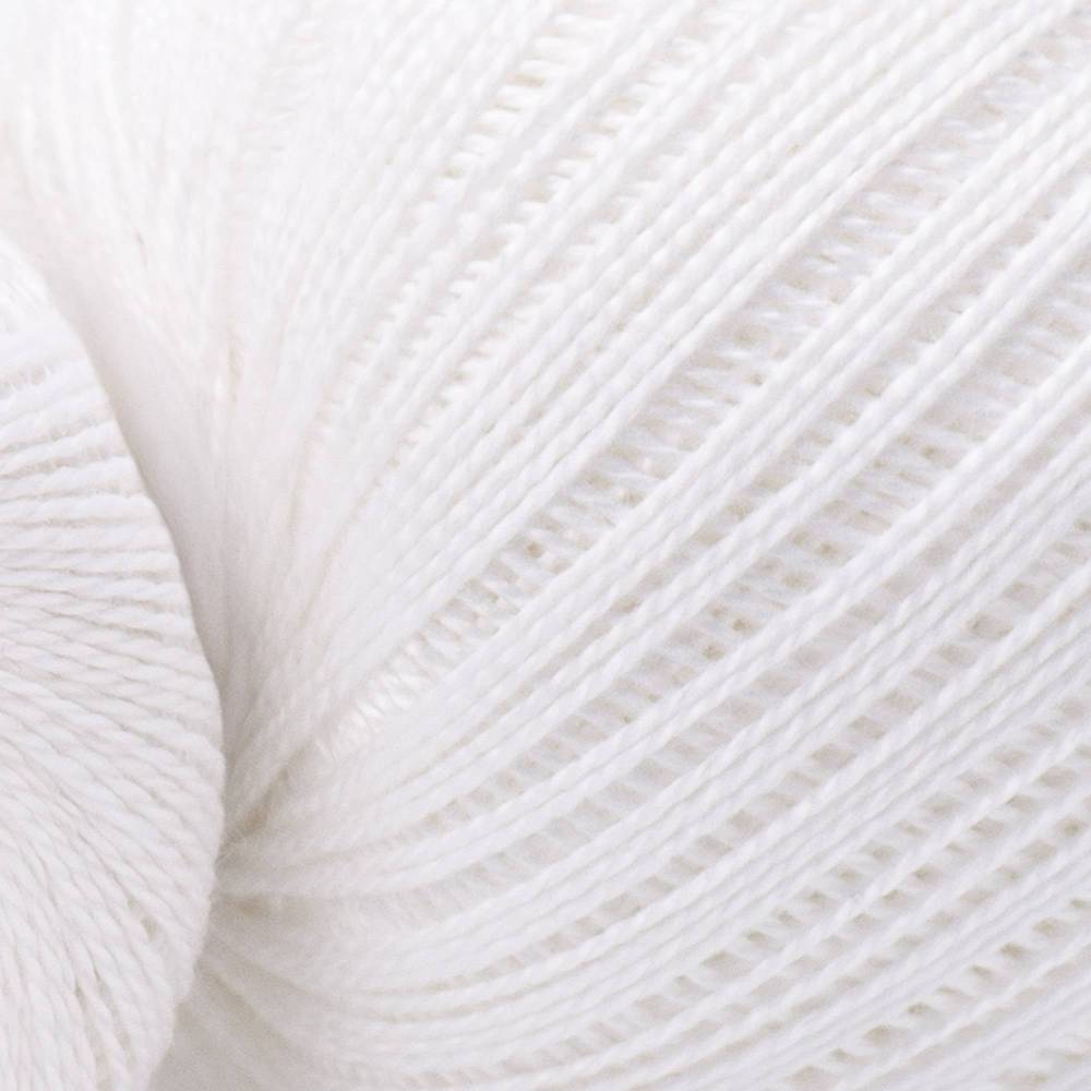 Yarn YarnArt IRIS white (910)
