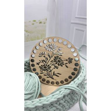 Wooden round openwork bottom, 12 cm (462/12)