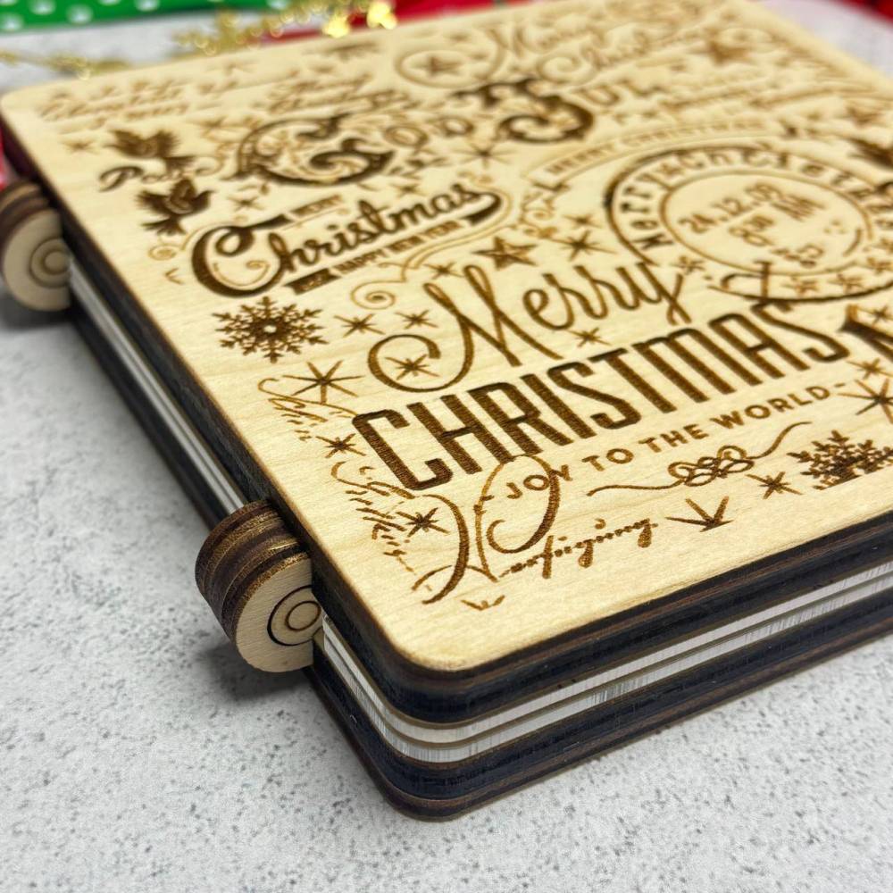 The wooden bead organizer “Notebook”