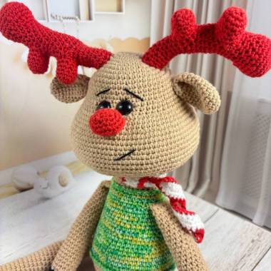 Knitted toy "Christmas deer"