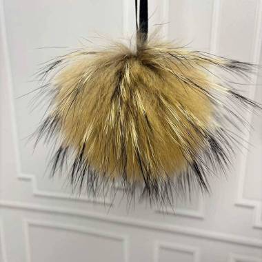 Pompom made of natural raccoon fur 16 cm