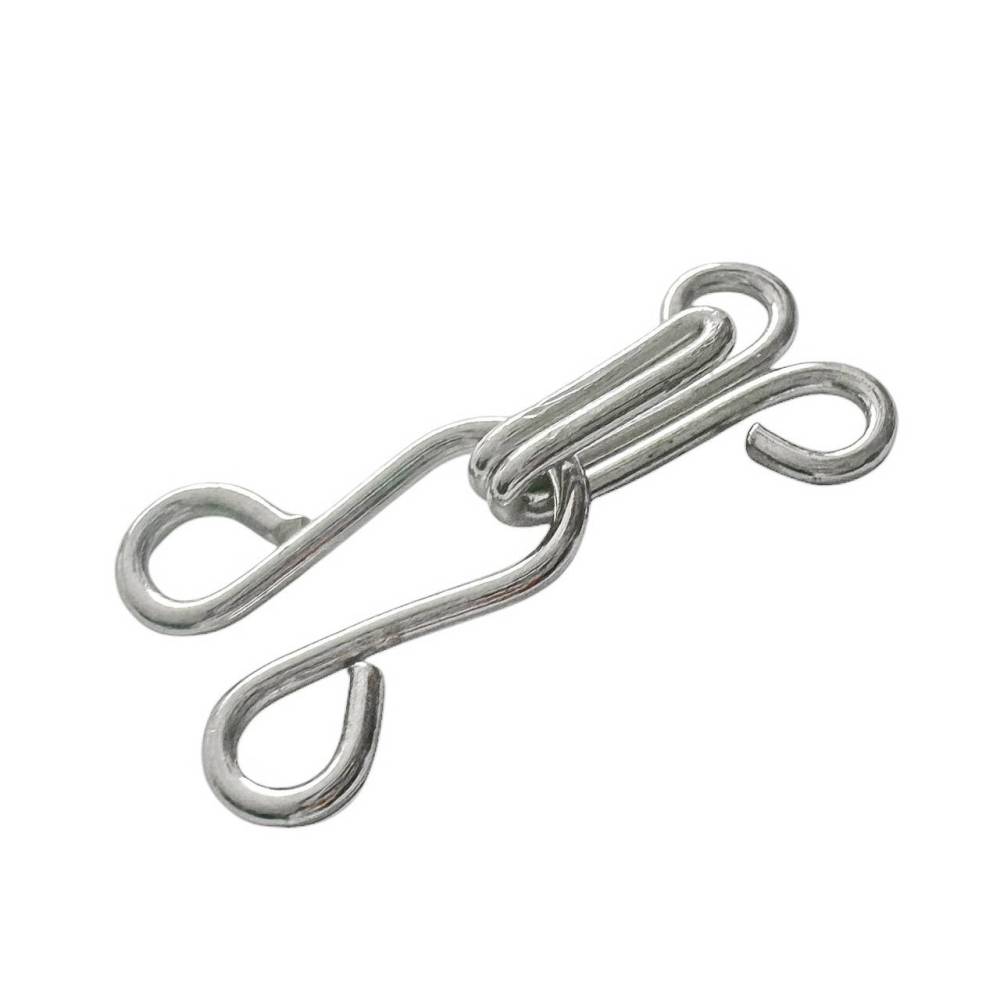 Large skirt hook, size 9, silver