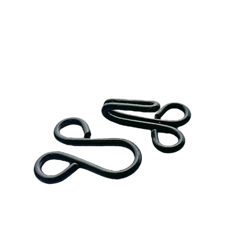 Large hook clasp, size 9, black