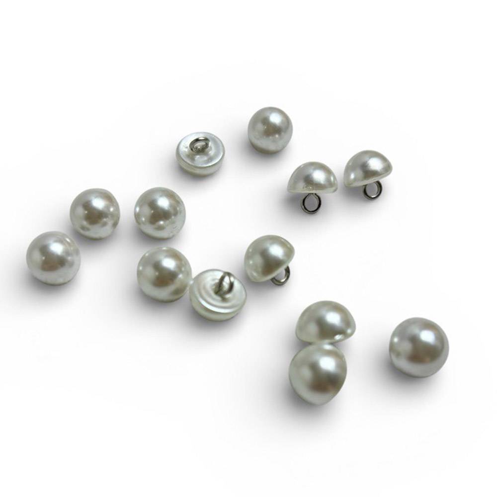 Pearl button white, 10 mm