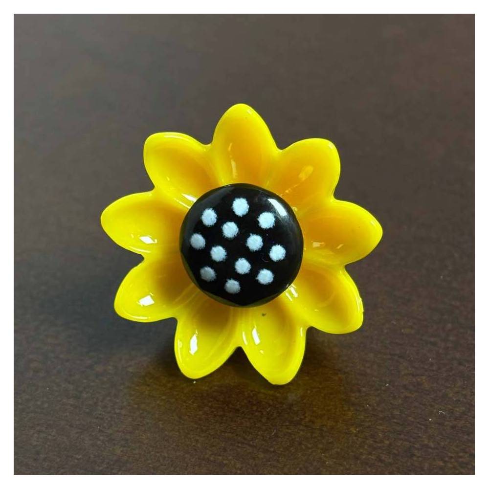 Pin badge for clothing "Sunflower" 2*2 cm