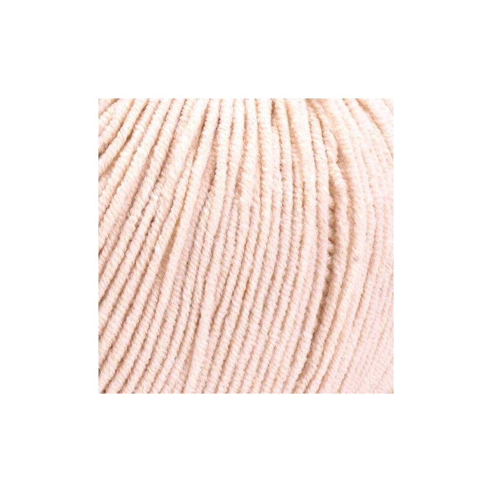 Пряжа YarnArt Jeans светло-бежевый (05)