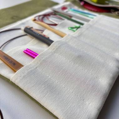 Olive knitting needle and crochet hook organizer