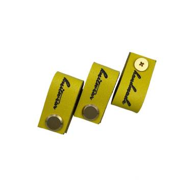 Handmade Knitwear Screw Tag, leather, handwritten font, yellow