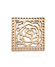 Wooden square bottom Openwork No. 2 - 15 cm