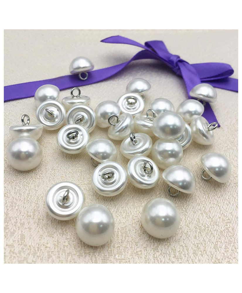 Pearl button white, 10 mm