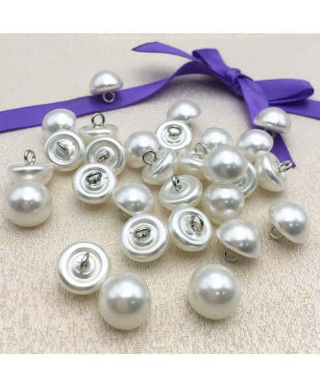 Pearl button white, 10 mm