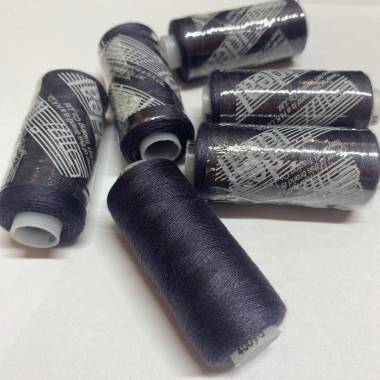 Sewing thread 40/2, 400 yards, color plum