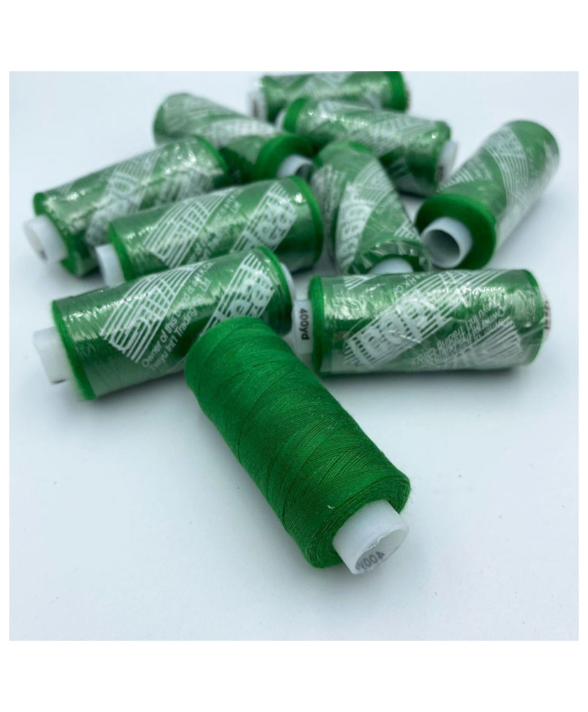 Sewing thread 40/2, 400 yards, color green Sewing thread 40/2, 400 yards, color green