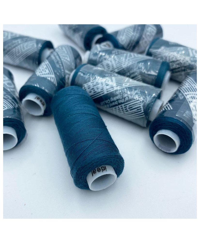 Sewing thread 40/2, 400 yards, color turquoise Sewing thread 40/2, 400 yards, color turquoise