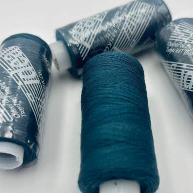 Sewing thread 40/2, 400 yards, color turquoise
