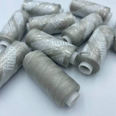 Sewing thread 40/2, 400 yards, color light gray
