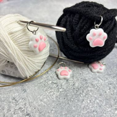 Knitting marker "Paws"