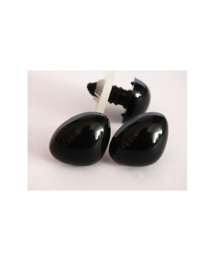 Triangular nose for toys Premium black 24 mm Triangular nose for toys Premium black 24 mm