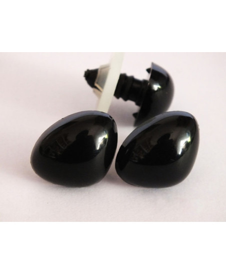 Triangular nose for toys Premium black 24 mm