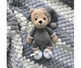 Plush yarn